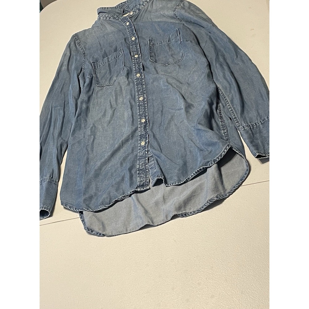 Merona Womens Blue Long Sleeve Collared Button Up‎ Denim Shirt Size Small